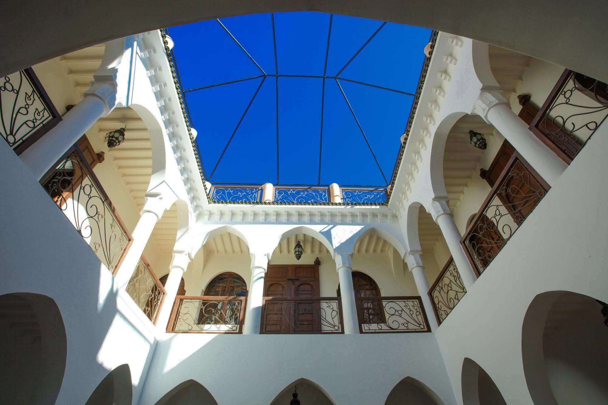 Riad Couleur Sable Sidi Abdallah Ghiat Εξωτερικό φωτογραφία